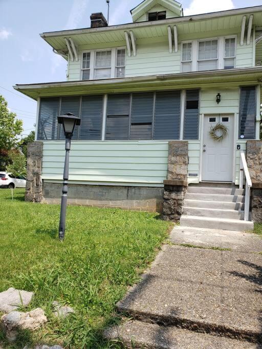 D.C.'S Brookland House Pets Are Welcome! Villa Washington Exterior photo